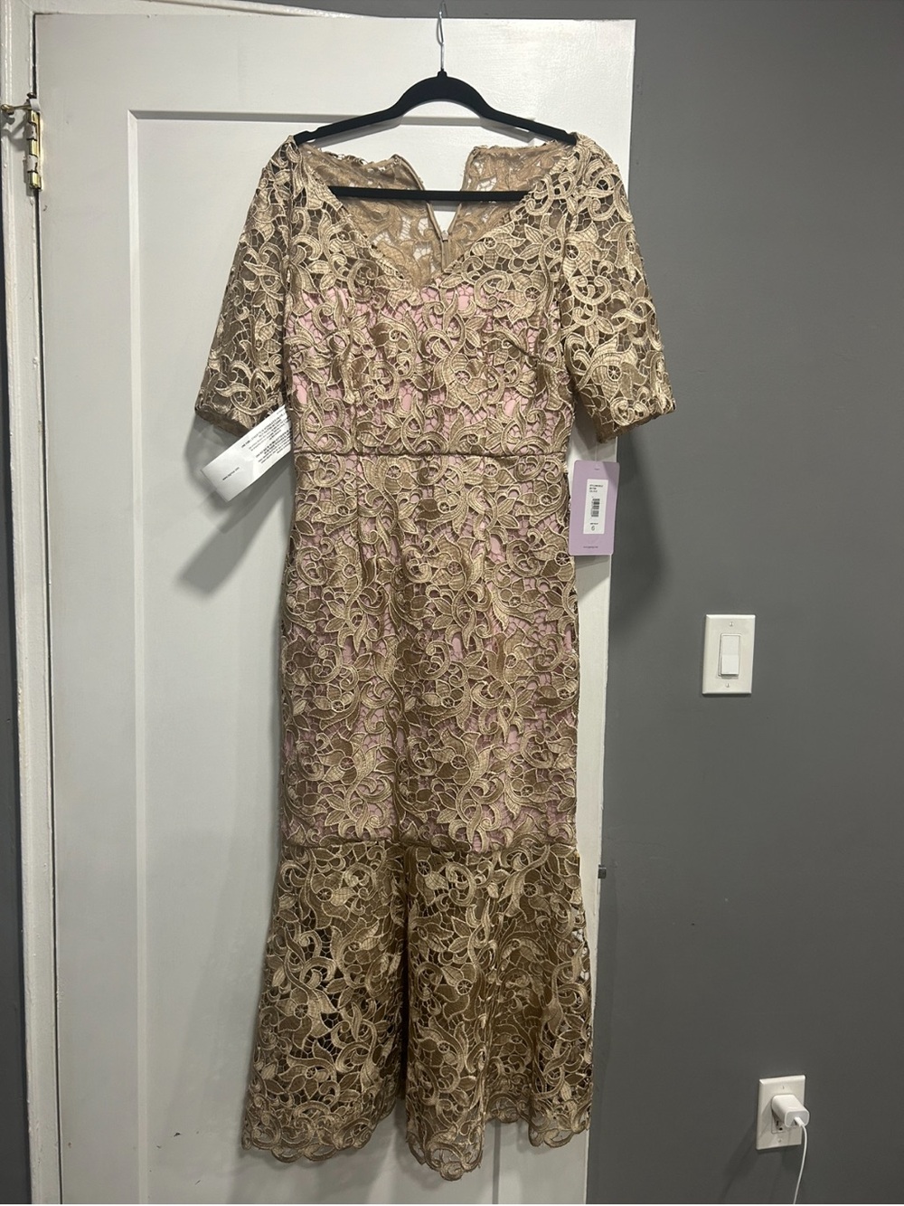 Elegant Lace Midi Dress in Gold and Pink